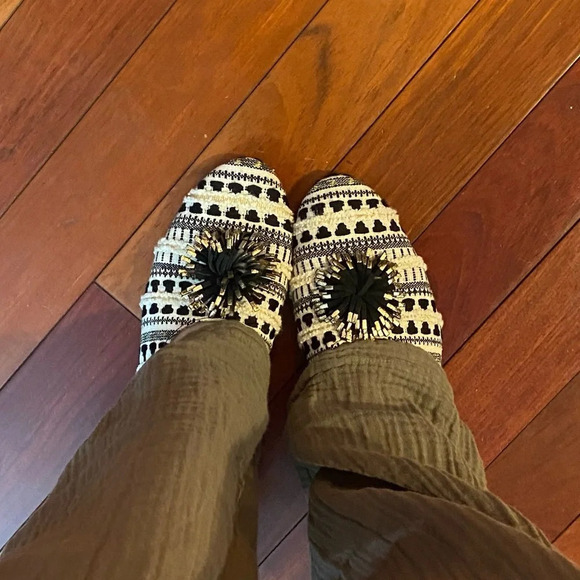 Anthropologie Dreamy Tweed Mule Slides Size 9 Black Gold Pompoms - Picture 5 of 9